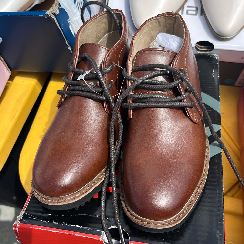 Deer Stag Kids Ballard Classic Brown Lace Up Leather Chukka Boot Size 6